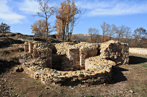 Forteresse d’Harilaq © Creative Commons, Gentiana Pallaska