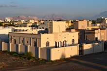Une « villa » du nouveau quartier périphérique de Bassora à ad-Dariz au Sultanat d'Oman © cliché Jean-Luc Bertrand-Krajewski