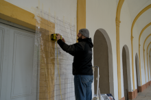 Expérimentation de la méthode radar en archéologie du bâti à l’abbaye de Cluny. Photo C. Benech